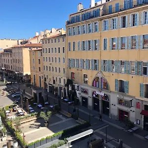 appartement-hyper-centre-vieux-port-place-aux-huiles.fr-provencehotel.com/